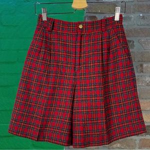 Vintage Plaid Shorts Pin-tuck Pleated High Waist Shorts Wool Holiday Plaid